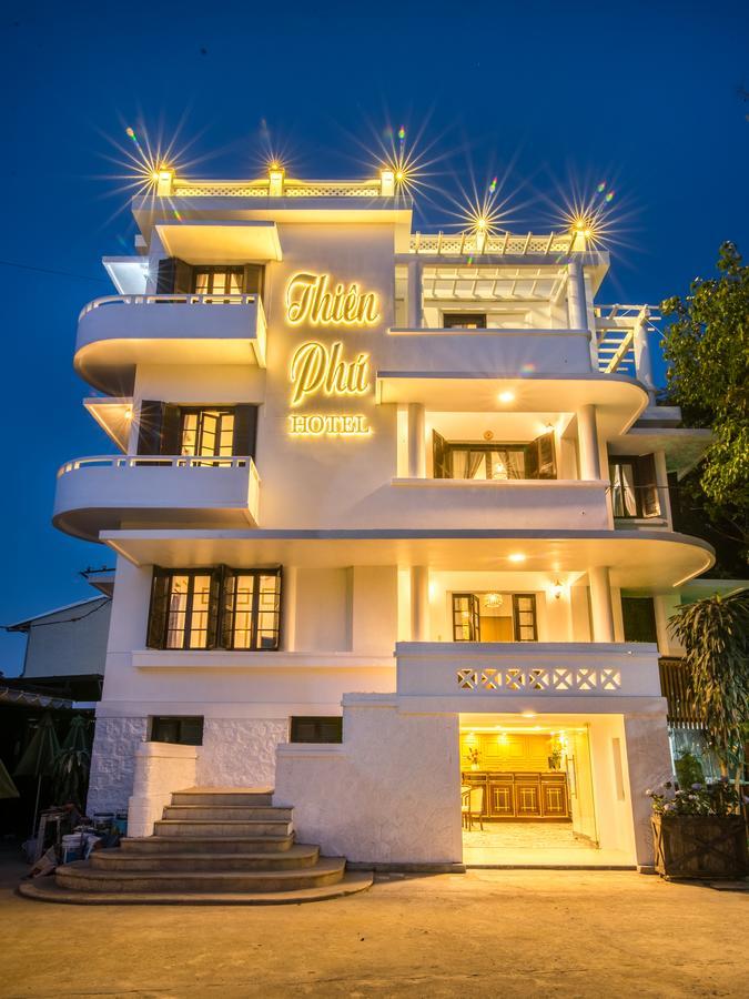 הואה Thien Phu Hotel מראה חיצוני תמונה